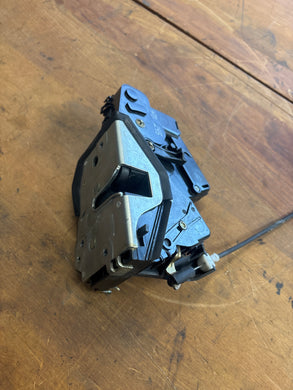 E46 Sedan Face Lift Door Latch