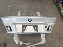 Load image into Gallery viewer, BMW E46 Facelift Coupe Boot Lid