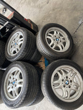 Load image into Gallery viewer, E36 Style 30 Wheels 16&quot;