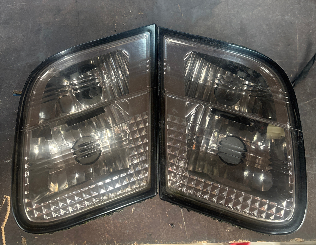 BMW E46 Boot Taillights - Clear