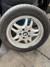 Load image into Gallery viewer, E36 Style 30 Wheels 16&quot;