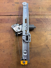 Load image into Gallery viewer, E46 Sedan / Touring Window Regulators