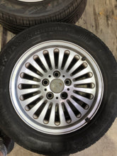 Load image into Gallery viewer, BMW Style 33 Wheels
