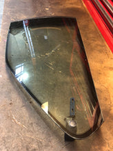 Load image into Gallery viewer, E36 Coupe Rear 1/4 Window Glass