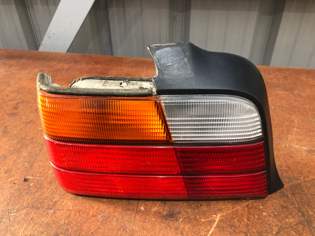E36 Standard Tailights